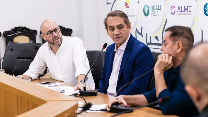 Secretário é convocado pela CPI da Saúde e presta depoimento na Assembleia no mês de abril