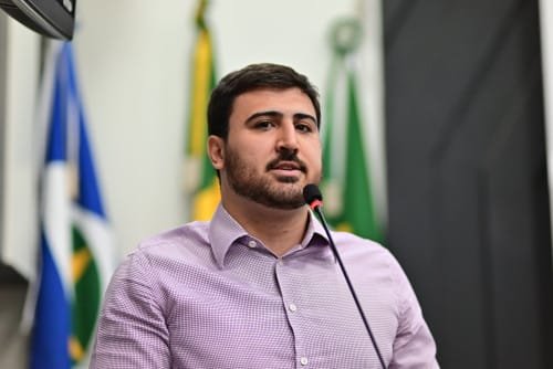 Deputado define com Janaina Riva permanência no MDB e admite que poderá migrar para o PSD
