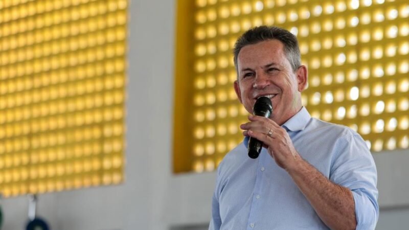 Mauro entrega obras e anuncia novos investimentos em Poconé e Nossa Senhora do Livramento