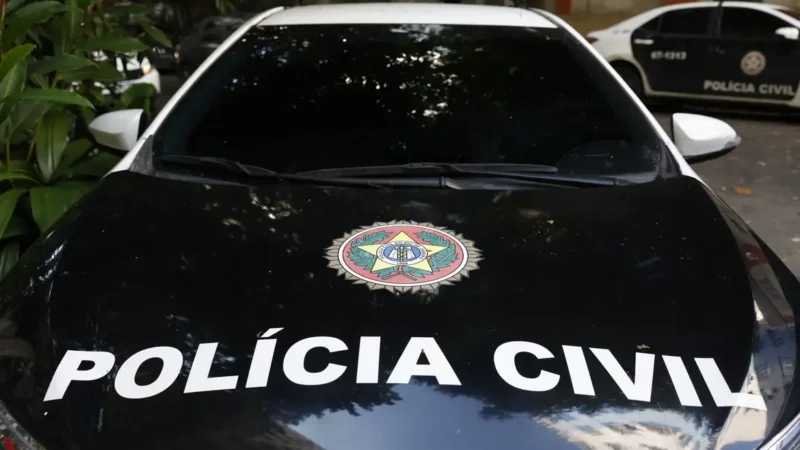 Rio: Polícia prende professor universitário que abusou de 4 crianças