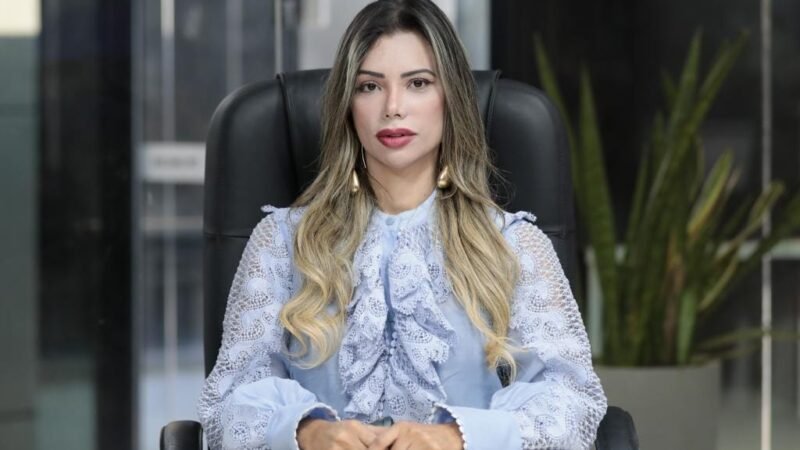 “Xingamento e traição são crimes e a mulher precisa denunciar”, alerta delegada