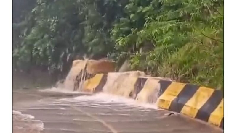 Litoral e região leste de SP têm alerta de perigo para chuvas intensas