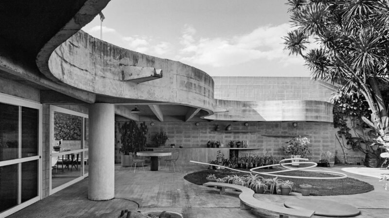 Mostra marca abertura do espaço expositivo Casa-ateliê Tomie Ohtake