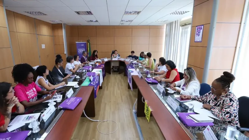 Fim da escala 6×1: proposta pode aliviar dupla jornada das mulheres