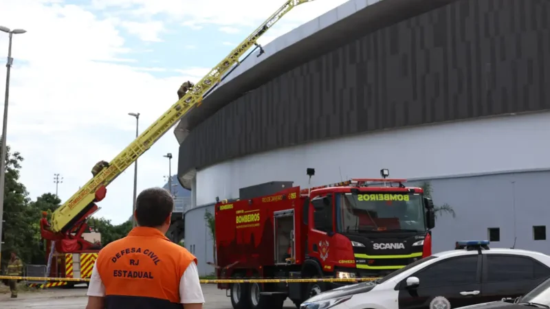 Incêndio no Velódromo do Rio é controlado; pista não teve impacto