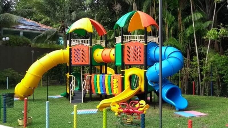 Condomínio em Cuiabá terá que indenizar criança que levou choque elétrico em playground
