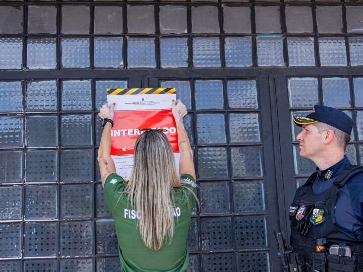 Operação integrada interdita oficina e apreende motos irregulares em Cuiabá