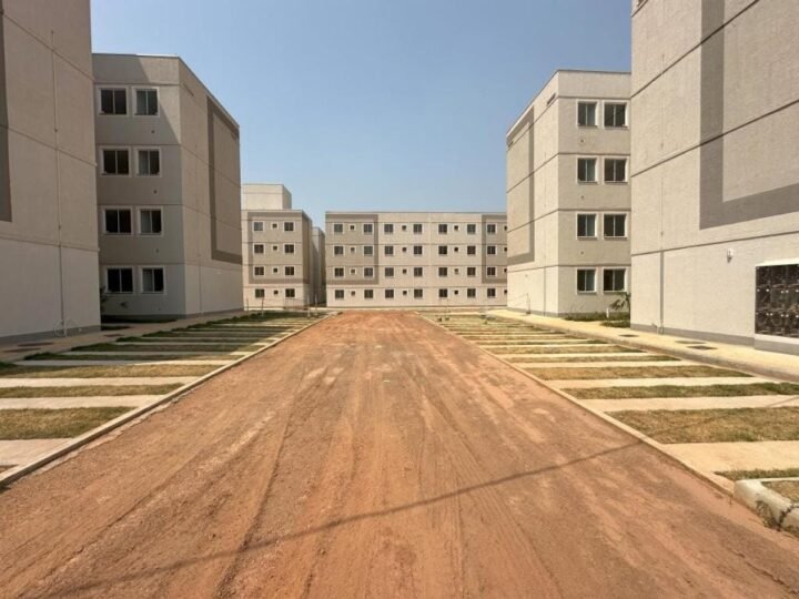 TCE suspende licitação de R$ 637 milhões para construção de casas populares em Cuiabá