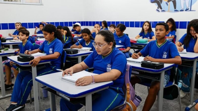 Mais de 320 mil estudantes iniciam avaliação sobre habilidades socioemocionais