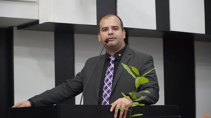 Ilde Taques articula base com até 17 votos e se lança à presidência da Câmara de Cuiabá