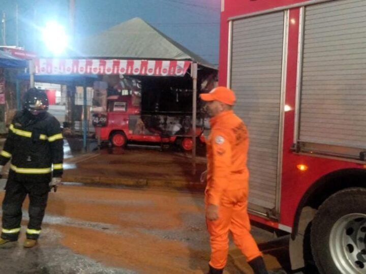 Incêndio atinge trailer de lanches e mobiliza Corpo de Bombeiros em Várzea Grande
