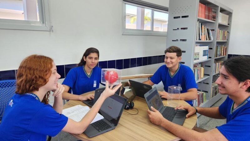 Mais 20 escolas aprovam conversão para gestão cívico-militar e número chega a 208 unidades