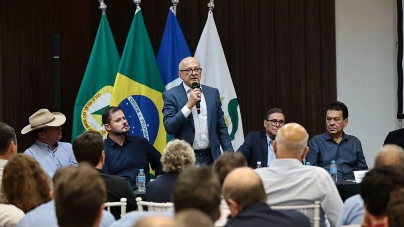 Governador anuncia manutenção do congelamento do Fethab até fim do ano e fim da dobra do imposto em 2027