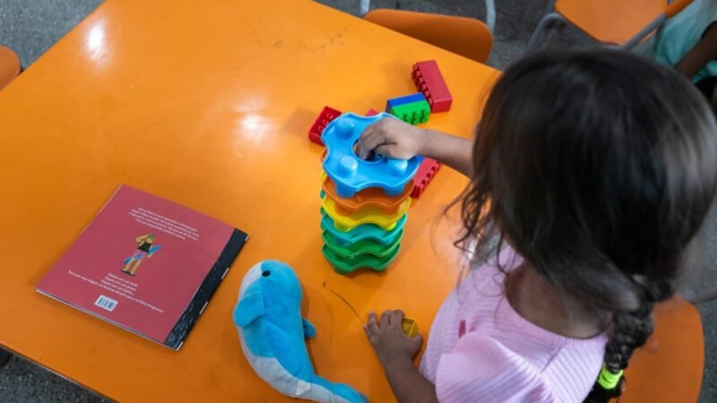 Cuiabá tem vagas abertas para crianças de 0 a 4 anos na rede pública; veja lista