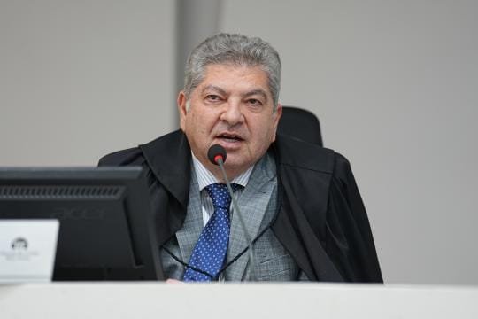 TCE mantém suspensa prorrogação de contrato de saneamento em cidade de MT