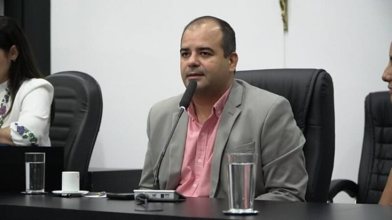 “Querem mudar a regra para se manter no poder”, acusa Ilde Taques sobre reeleição de Paula Calil