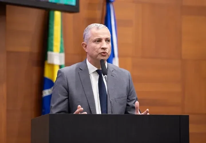 Faissal chama Flávio Bolsonaro de “mais moderado” e afirma  que senador supera governador de SP