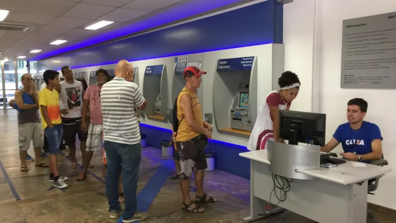 Saiba o que vai funcionar no feriadão do Dia do Trabalhador