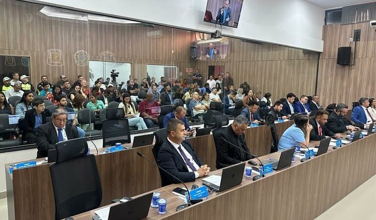 Câmara vai solicitar perícia em áudios atribuídos à prefeita sobre corrupção de vereadores