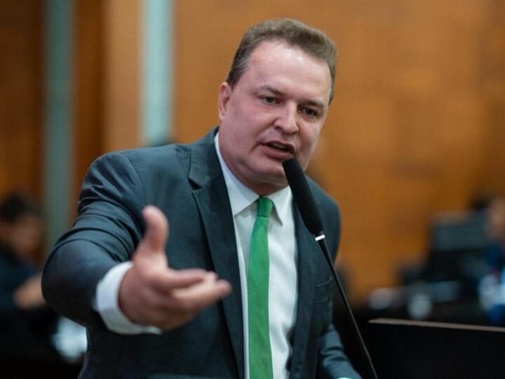 Max denuncia “edital fechado” em licitação de OS para gerir hospital por R$ 200 milhões por ano