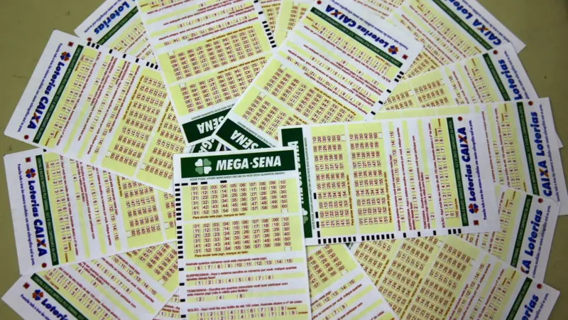 Mega-Sena sorteia prêmio estimado em R$ 100 milhões neste sábado