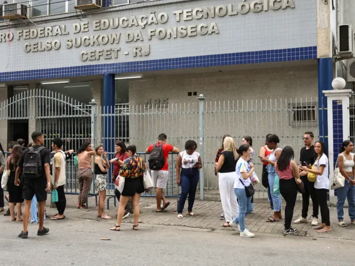 Cefet Rio abre inscrições para professor, com salários até R$ 13 mil