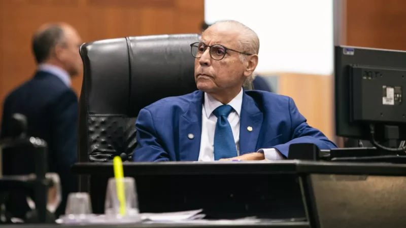 Deputado pede trégua entre prefeita e Câmara e sugere o governador para mediar crise em VG