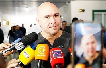 “Ficou de cócoras para Trump”, diz Abilio sobre visita de Lula aos Estados Unidos