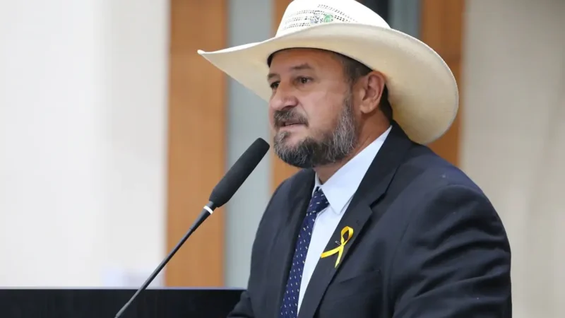 Cattani acusa Barranco de desrespeitar memória da filha e pede retirada de homenagem na AL