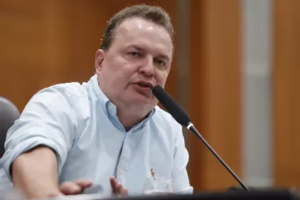 Max Russi pede punição e diz que procurou a polícia para denunciar autores de ataques virtuais
