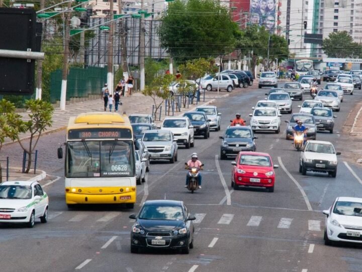 IPVA com desconto de 3% para veículos com placas finais 8, 9 e 0 pode ser pago até dia 20