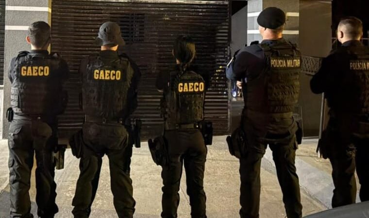 Gaeco cumpre mandado em MT contra esquema de corrupção e fraude em licitações em SC