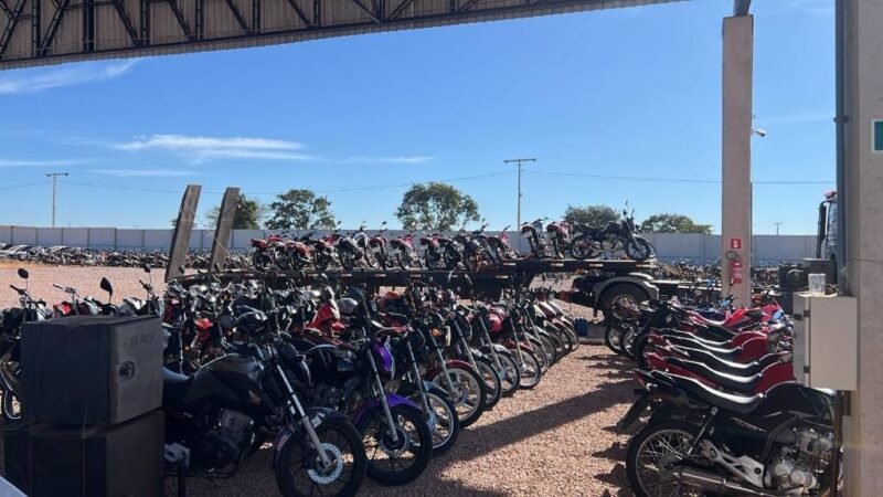 Polícia Militar apreende 95 motocicletas e um carro durante “rolezinho” em MT