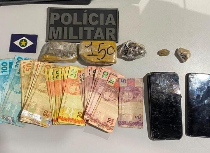PM prende dois homens por tráfico de drogas e apreende mais de R$ 2 mil
