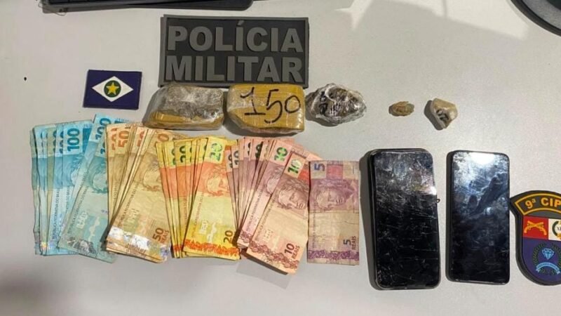 PM prende dois homens por tráfico de drogas e apreende mais de R$ 2 mil