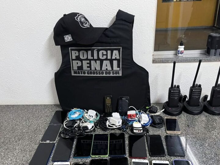 Operação Mute apreendeu 8,5 mil celulares em presídios desde 2023