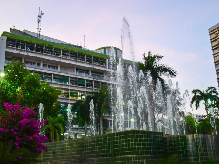 Cuiabá nega colapso financeiro e questiona pagamento antecipado de R$ 21 milhões na Educação