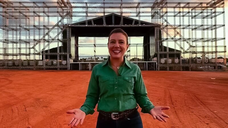 Prefeita vistoria montagem da ExpoVG 2026 e destaca palco de 16 metros