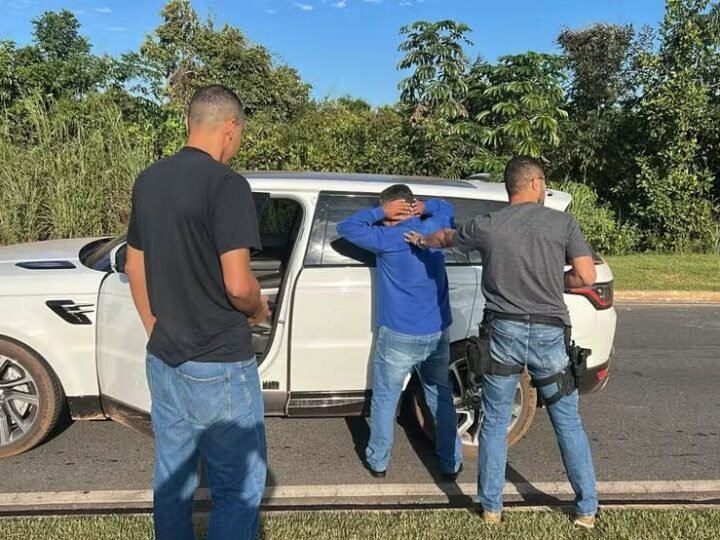 Empresário condenado por mandar matar adolescente é preso em condomínio de luxo