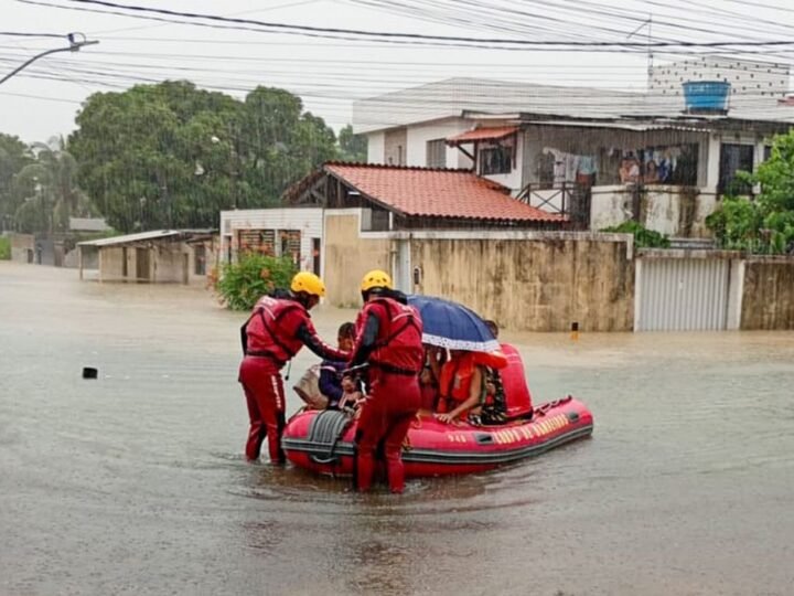 Tempestades em PE deixam quatro mortos e mais de mil desalojados
