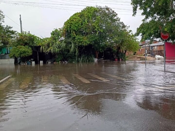 Temporal no RS deixa desalojados e provoca danos em 19 cidades