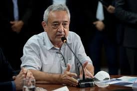 Secretário rebate ministro e chama de “vergonha” entrega de apenas 12 km da BR-158
