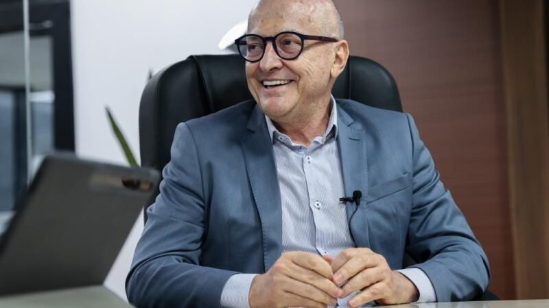 Governador sanciona lei para diminuir custo do óleo diesel em MT; medida vale até 31 de dezembro