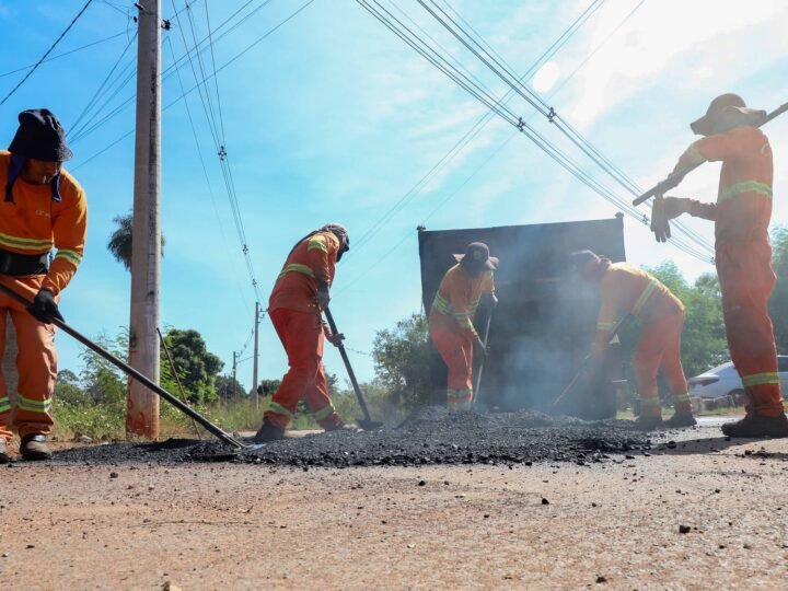 Prefeitura realiza mais de 50 ações de manutenção em 21 bairros de Várzea Grande