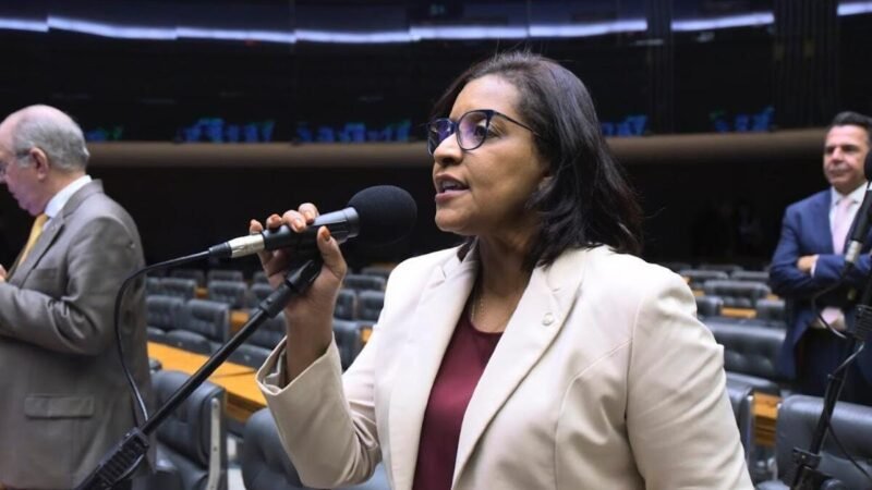 Deputada teme explosão das apostas online após vitória do Brasil e impacto no futebol