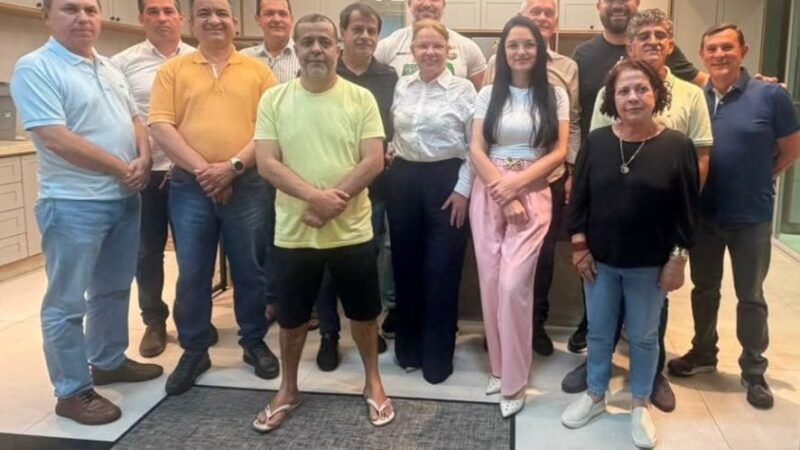 Paula Calil fecha aliança com Dilemário e traça estratégia para reeleição da Mesa com 14 votos