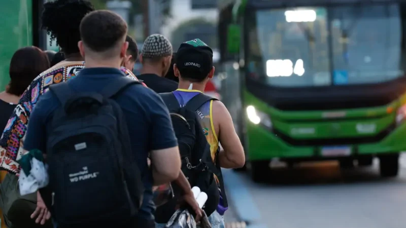 Motoristas de ônibus  do Rio iniciam greve nesta segunda-feira