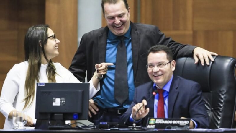 Botelho reage à derrota de Jayme, ativa “plano B” e cogita Janaina Riva ou Max Russi ao Governo