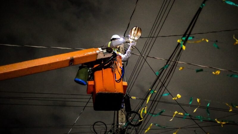 Limpurb realiza quase 32 mil intervenções na iluminação pública de Cuiabá no primeiro semestre de 2026