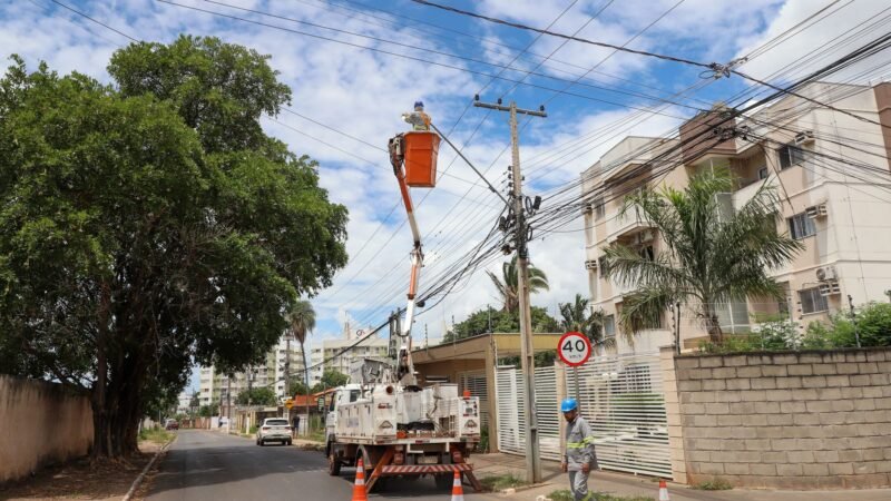 Iluminação pública avança com quase 8 mil manutenções realizadas em seis meses